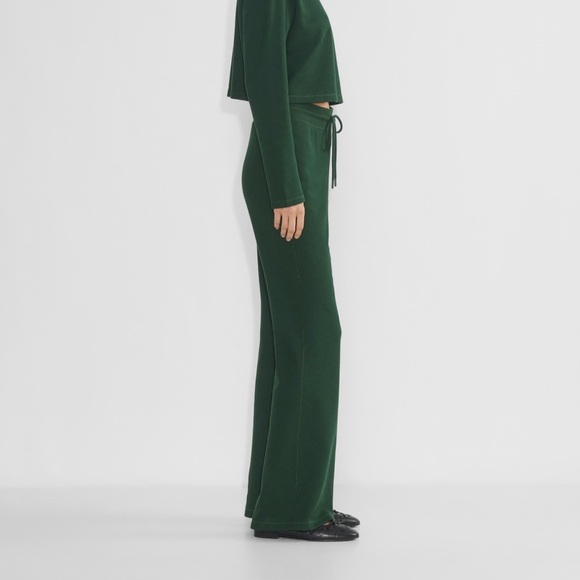 Aritzia Sunday Best Baby Waffle Pant in S, Scarab - Picture 7 of 8